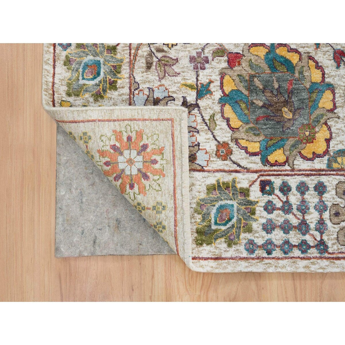 Shahbanu Rugs Ivory Tabriz Vase Flower Design Silk Textured Wool Hand Knotted Dense Weave Soft and Lush Rug (10'2" x 14'3")