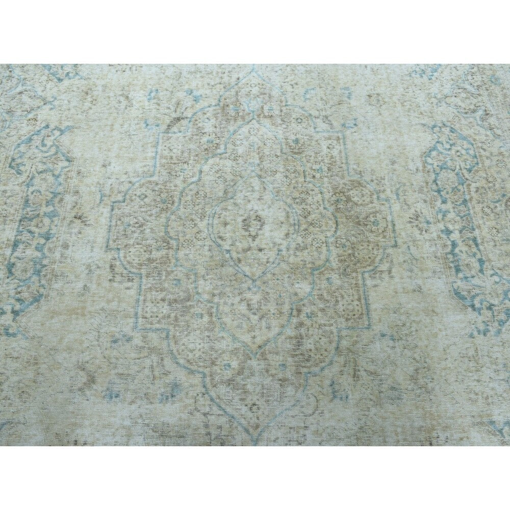 Shahbanu Rugs Ivory Vintage White Wash Tabriz Worn Wool Hand-Knotted Oriental Rug (9'6" x 13'0") - 9'6" x 13'0"