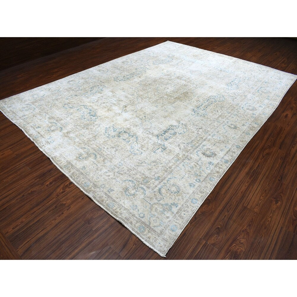 Shahbanu Rugs Ivory Vintage White Wash Tabriz Worn Wool Hand-Knotted Oriental Rug (9'6" x 13'0") - 9'6" x 13'0"