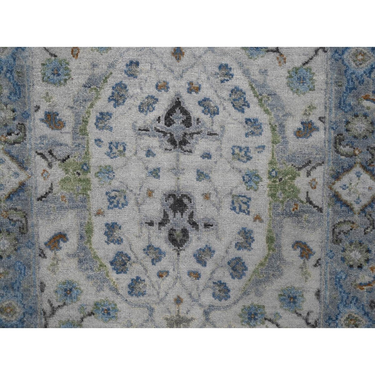 Shahbanu Rugs Ivory, Dense Weave Wool, Hand Knotted Ushak with All Over Design, Runner Oriental Rug (2'6" x 6'0") - 2'6" x 6'0"