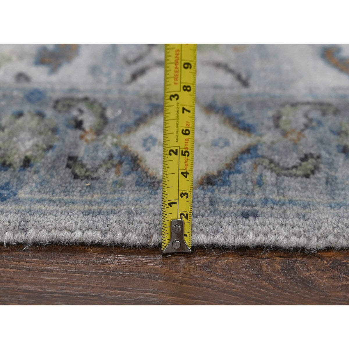 Shahbanu Rugs Ivory, Dense Weave Wool, Hand Knotted Ushak with All Over Design, Runner Oriental Rug (2'6" x 6'0") - 2'6" x 6'0"