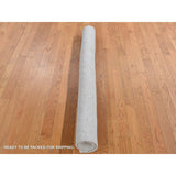 Shahbanu Rugs Ivory, Hand Loomed, Pure Wool, Tone on Tone Design, Oriental Rug (5'1" x 7'1") - 5'1" x 7'1"
