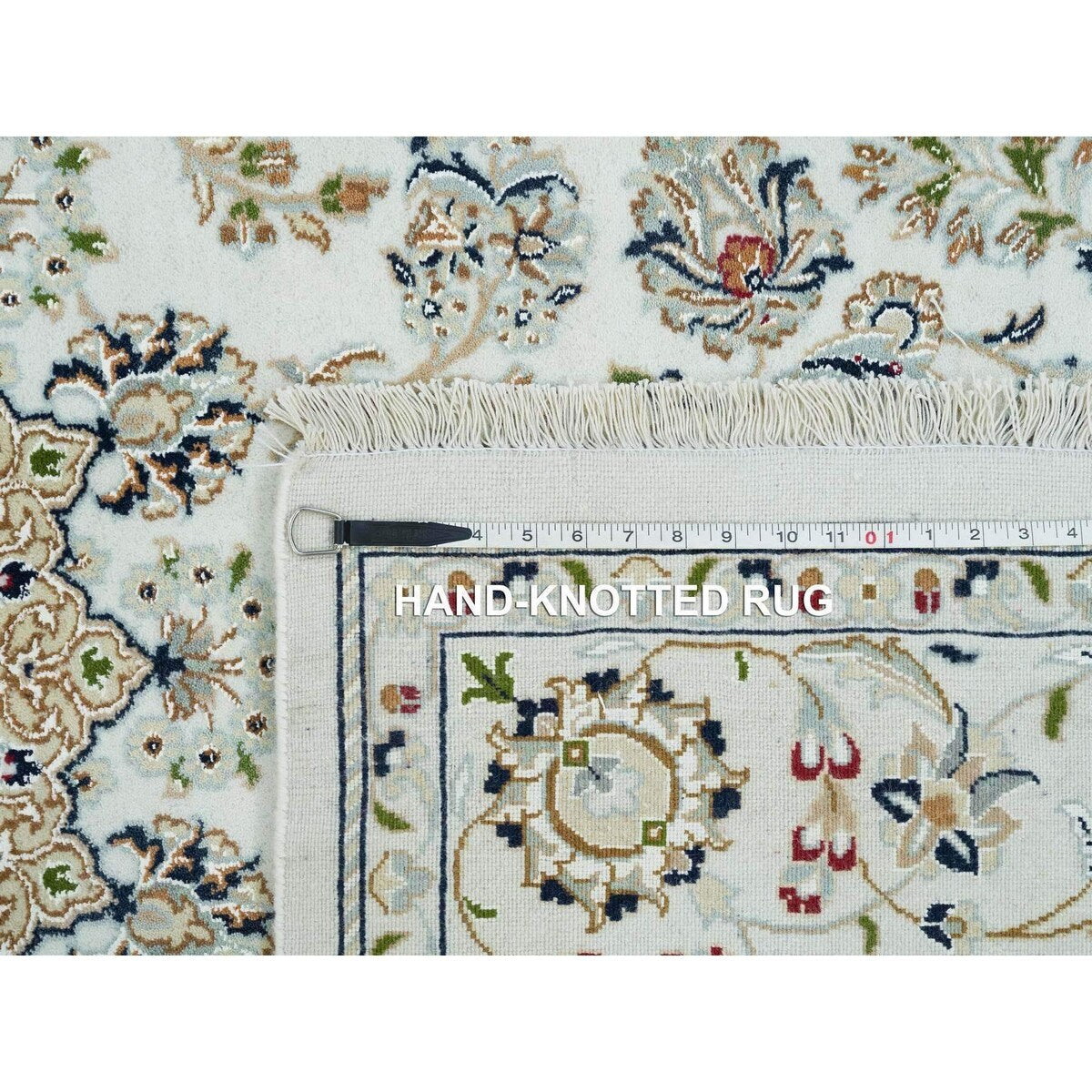 Shahbanu Rugs Ivory, Nain with Center Medallion Flower Design 250 KPSI, Pure Wool Hand Knotted, Oriental Rug (6'1" x 9'4")