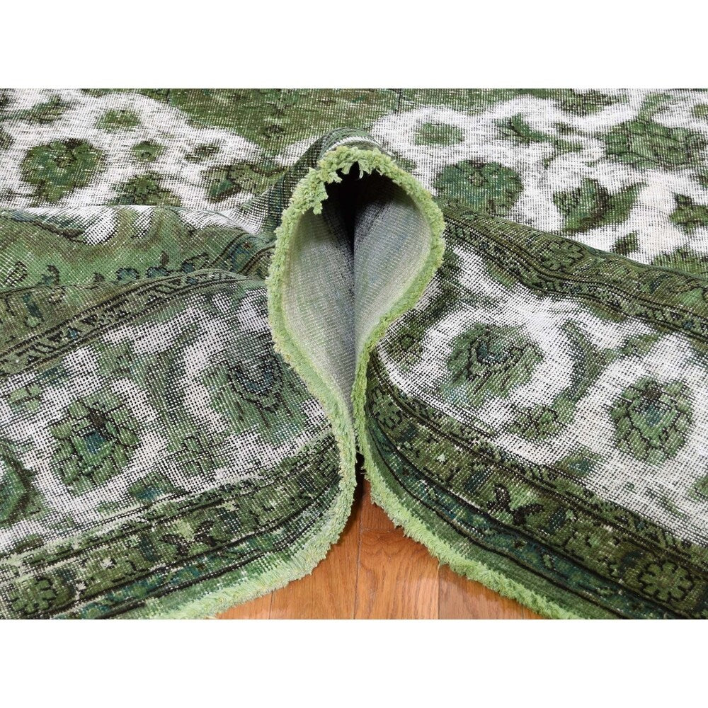 Shahbanu Rugs Light Green OverdyedHi-low Vintage Hand-Knotted Rug (9'7" x 12'5") - 9'7" x 12'5"