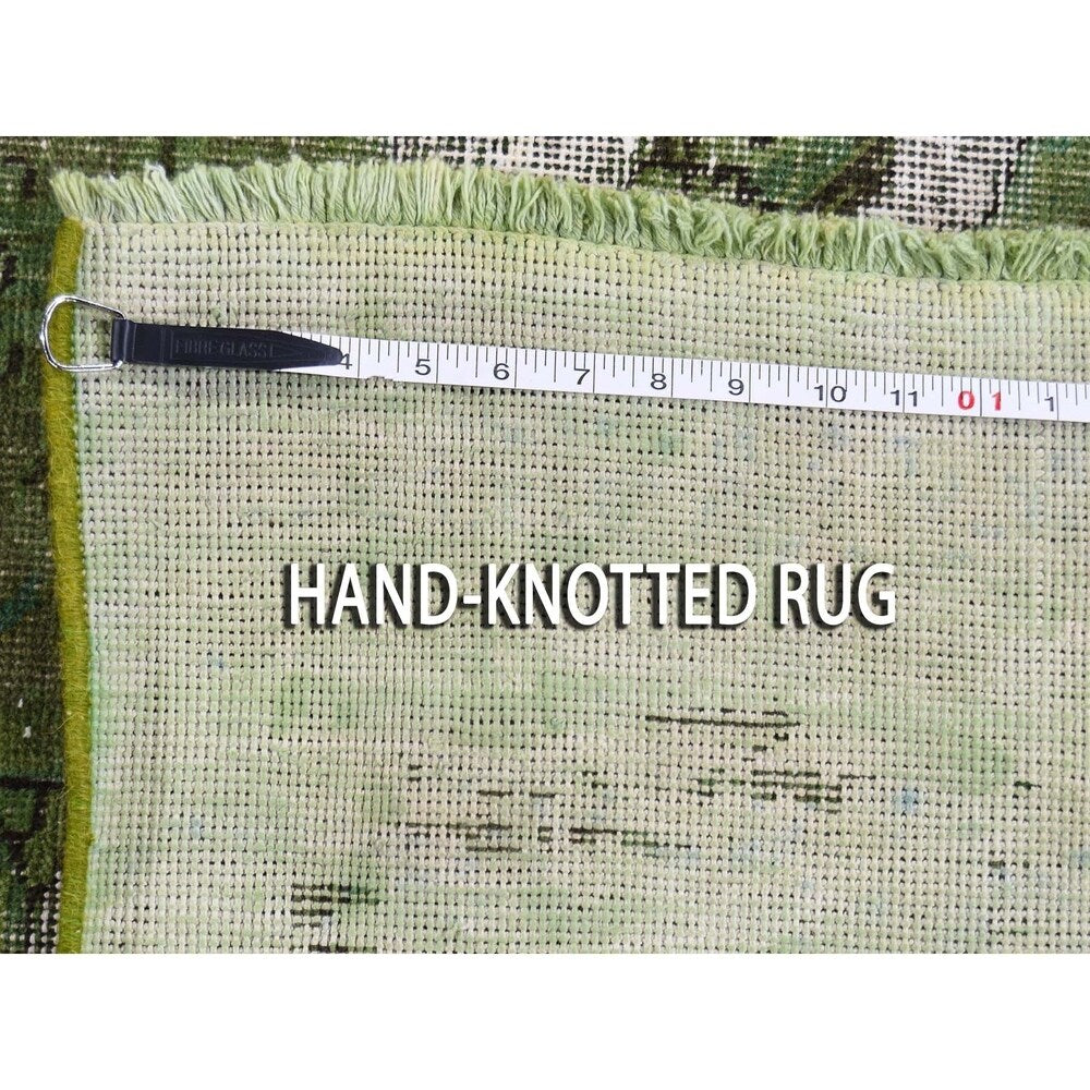 Shahbanu Rugs Light Green OverdyedHi-low Vintage Hand-Knotted Rug (9'7" x 12'5") - 9'7" x 12'5"