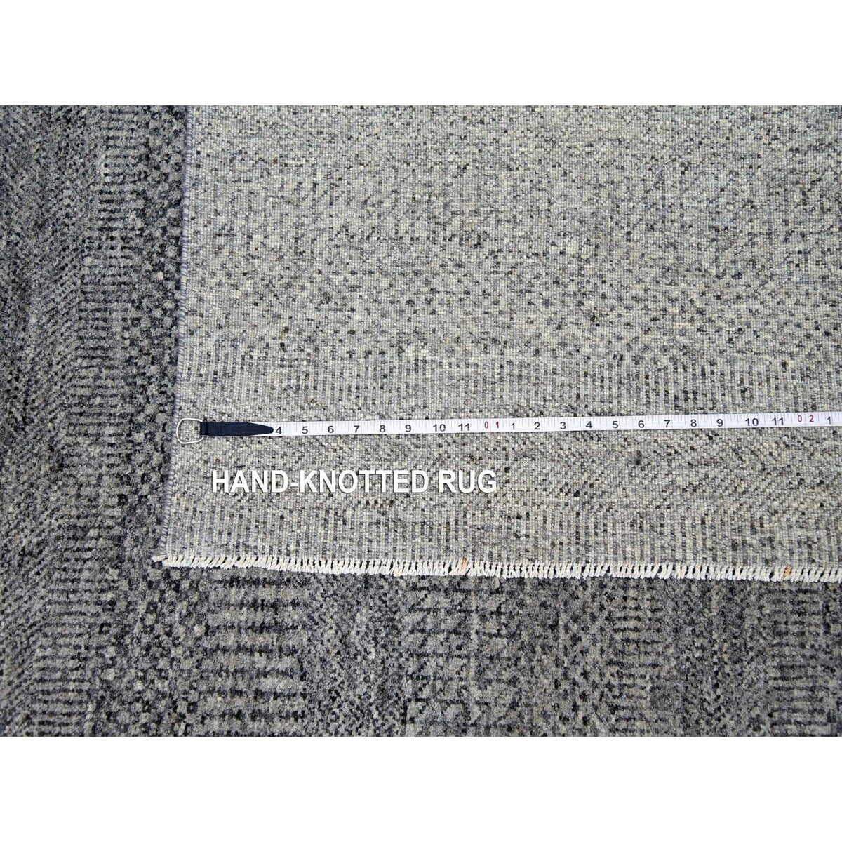 Shahbanu Rugs Medium Gray, Hand Knotted, Modern Grass Design, Natural Undyed Wool, Oversized Oriental Rug (12'0" x 15'1")