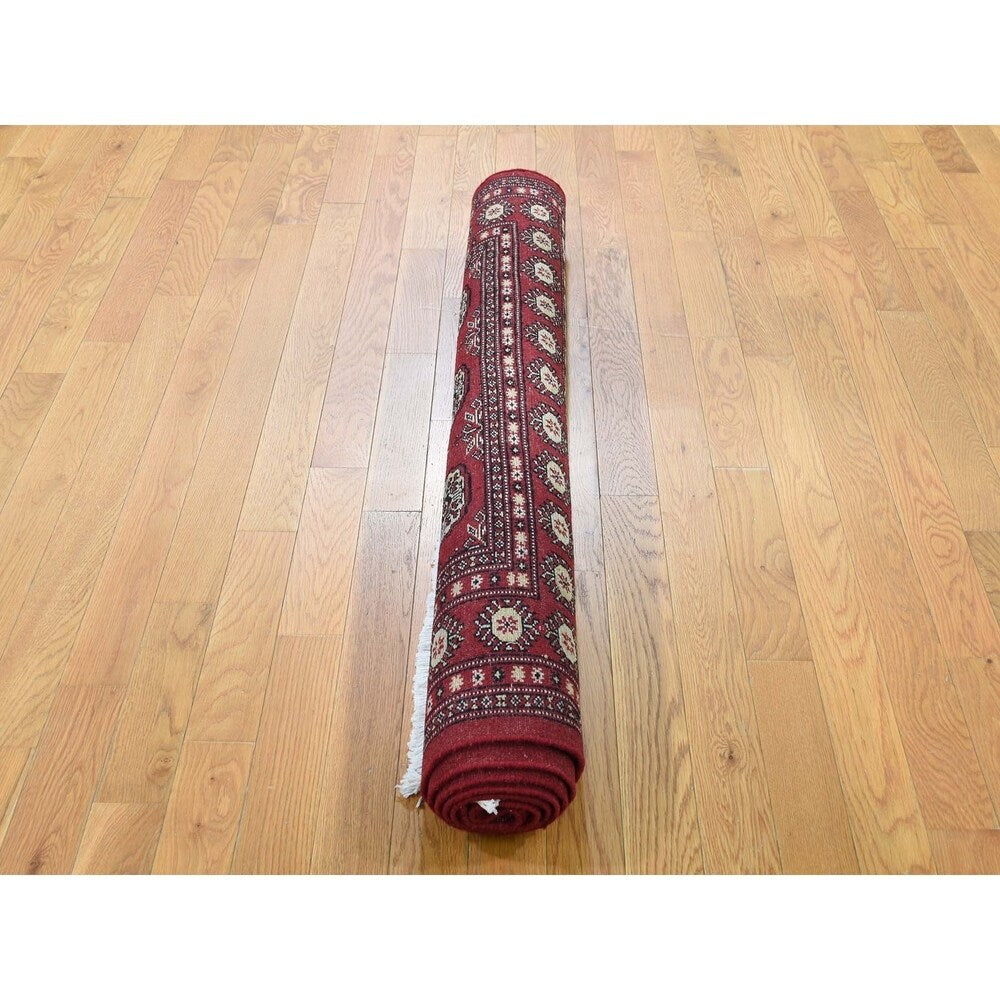 Shahbanu Rugs Mori Bokara Elephant Feet Design Hand-Knotted Pure Wool Oriental Rug (4'7" x 7'2") - 4'7" x 7'2"