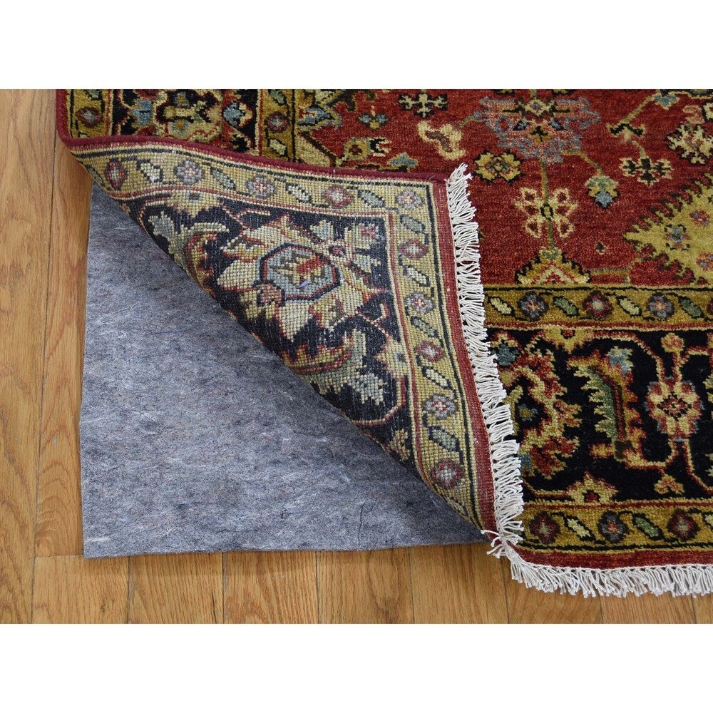 Shahbanu Rugs Red Karajeh Design Pure Wool Hand-Knotted Oriental Rug (3'10" x 6'0") - 3'10" x 6'0"