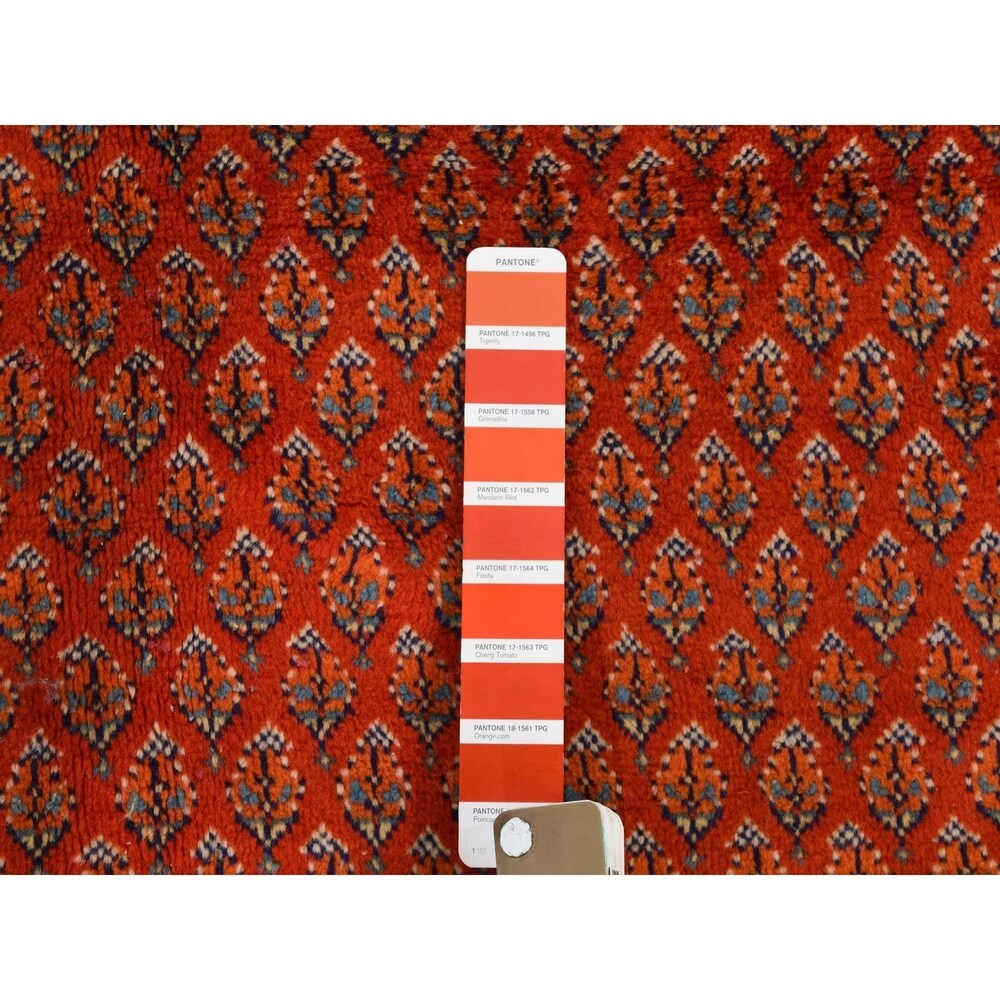Shahbanu Rugs Red New Persian Sarouk Mir With Diamond Shape Medallion Pure Wool Hand Knotted Rug (7'7" x 11'1") - 7'7" x 11'1"