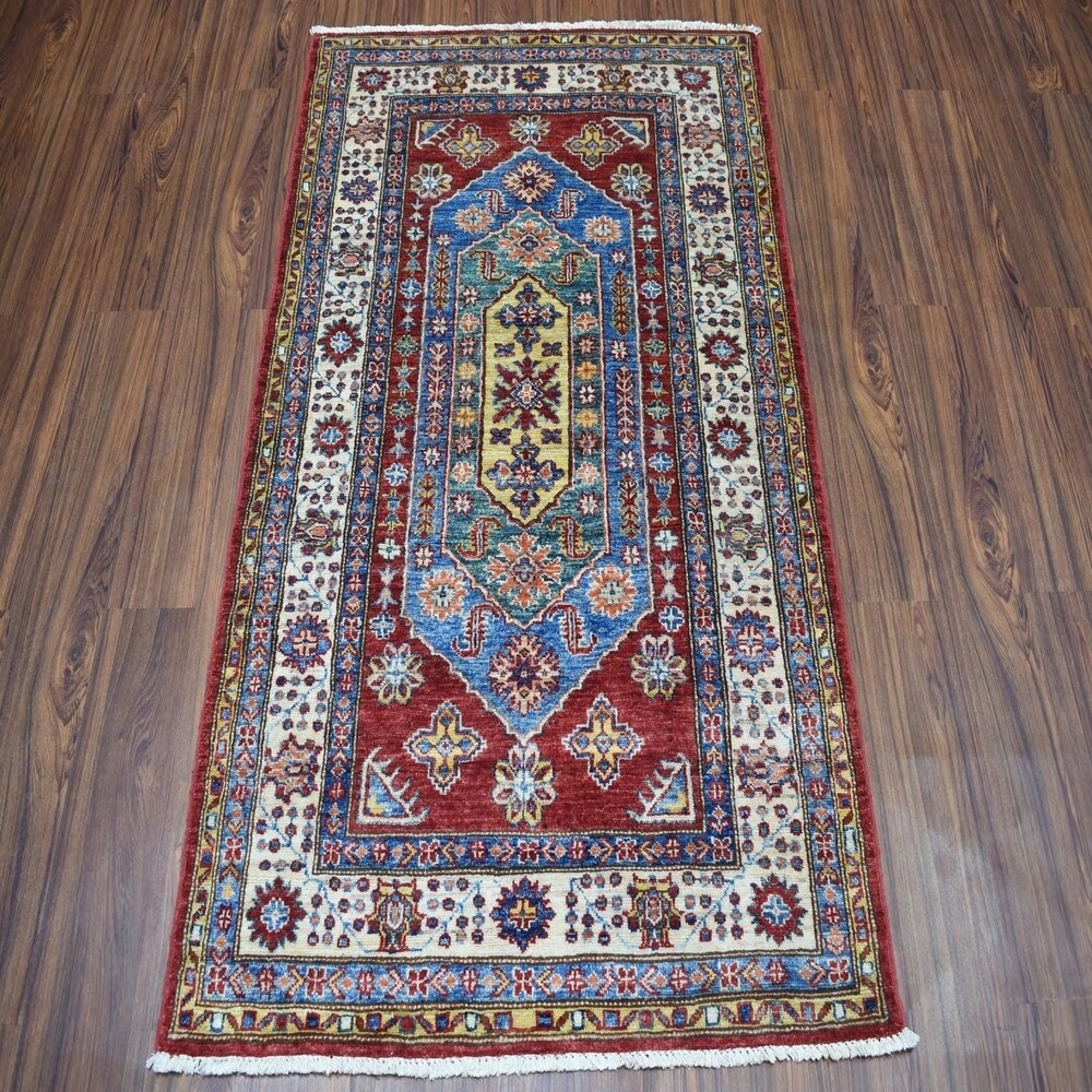 Shahbanu Rugs Red Super Kazak Pure Wool Geometric Design Hand-Knotted Oriental Rug (3'3" x 5'0") - 3'3" x 5'0"