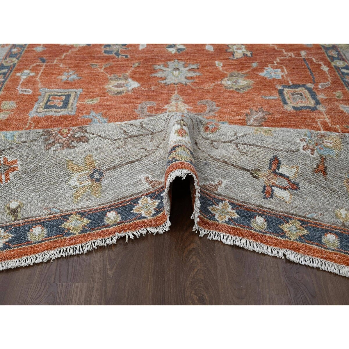 Shahbanu Rugs Rust Red, Wool Hand Knotted, Ushak Design, Supple Collection Thick and Plush, Oriental Rug (10'0" x 13'9")