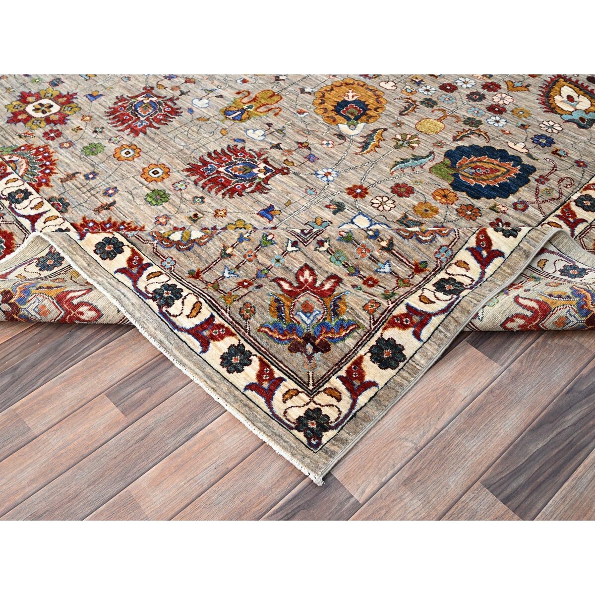 Shahbanu Rugs Spanish Gray Afghan Sultani All Over Floral Pattern Hand Knotted Pure Wool Vegetable Dyes Oriental Rug 8'10"x11'7