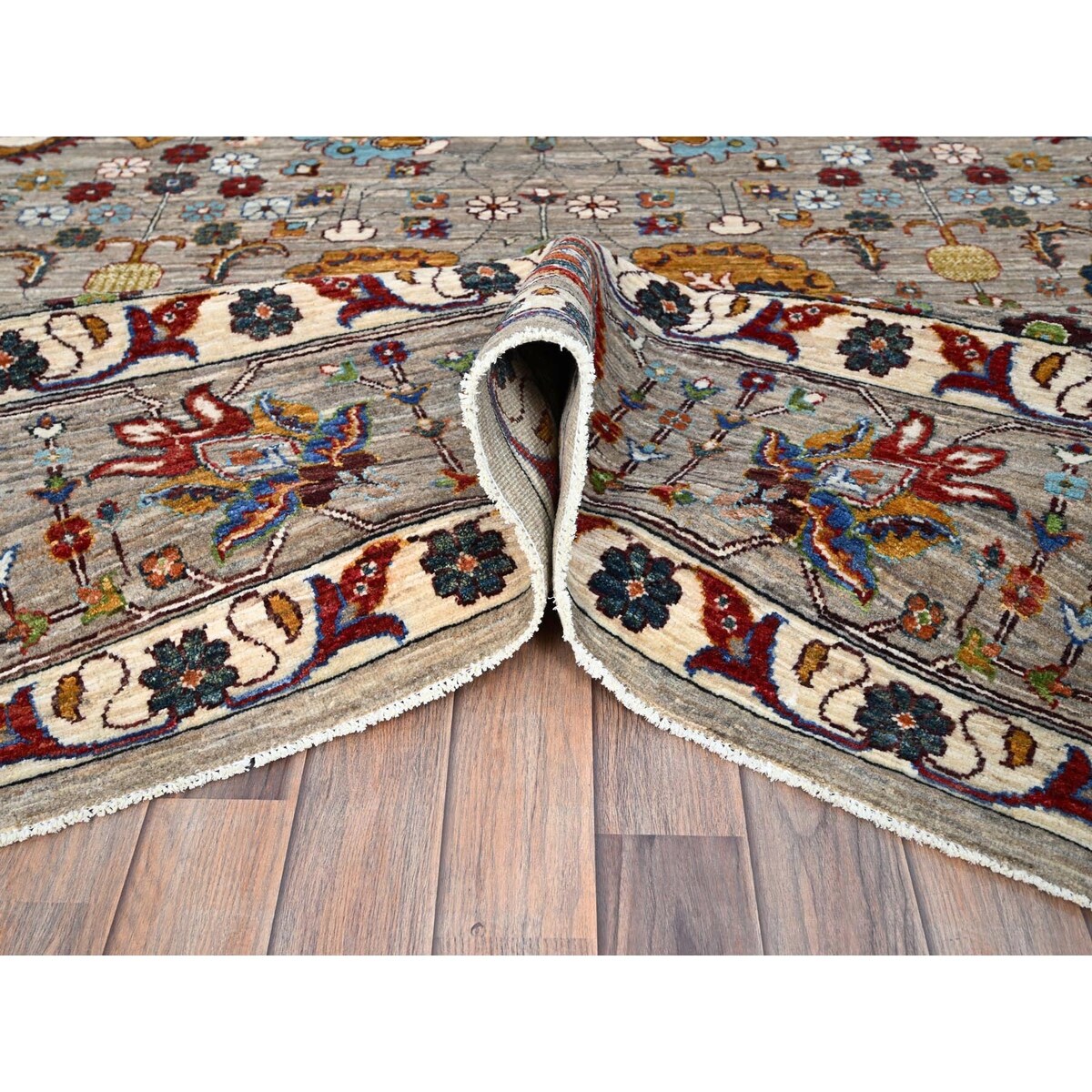 Shahbanu Rugs Spanish Gray Afghan Sultani All Over Floral Pattern Hand Knotted Pure Wool Vegetable Dyes Oriental Rug 8'10"x11'7