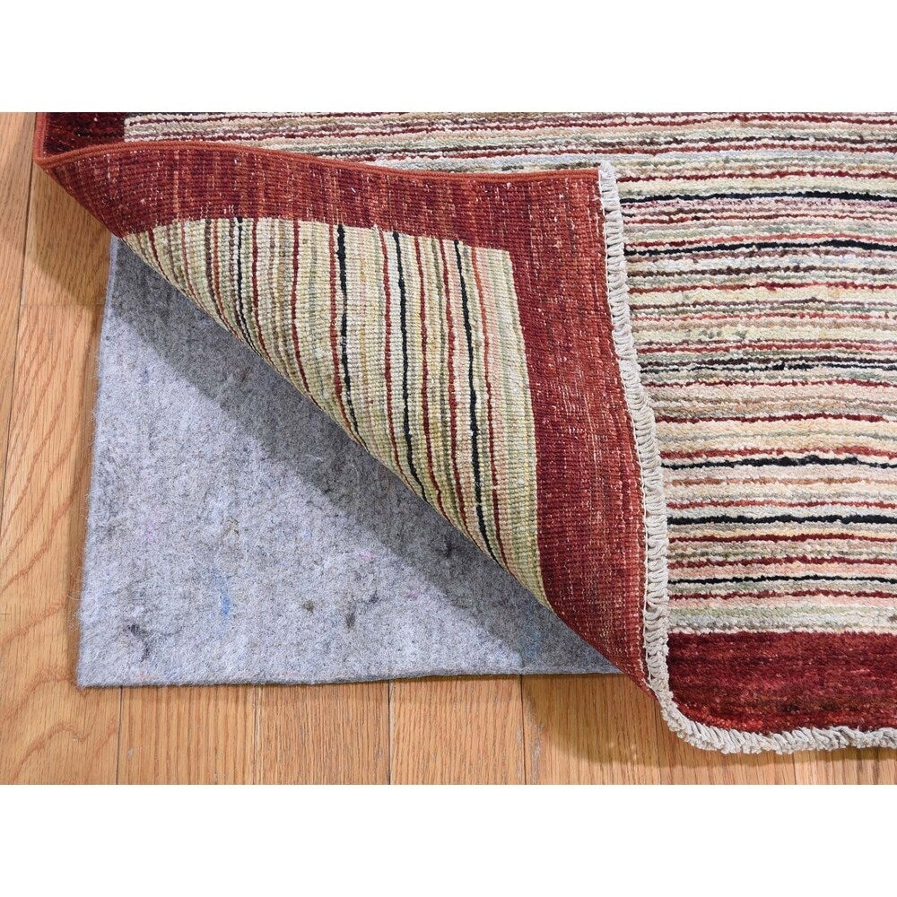 Shahbanu Rugs Striped Peshawar Gabbeh Pure Wool Hand Knotted Oriental Rug (4'9" x 6'5") - 4'9" x 6'5"