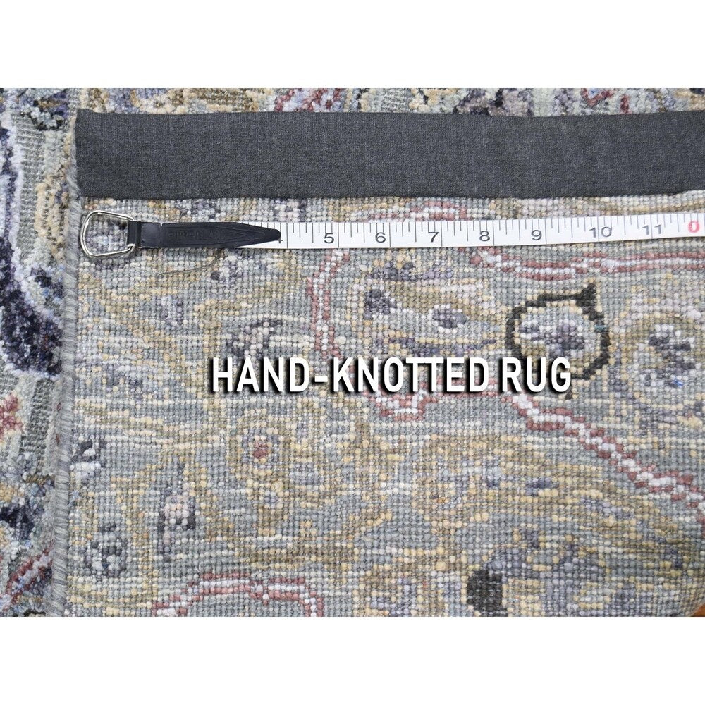 Shahbanu Rugs THE MAHARAJA ,Pure Silk with Oxidized Wool Hand-Knotted Oriental Rug (2'0" x 3'1") - 2'0" x 3'1"