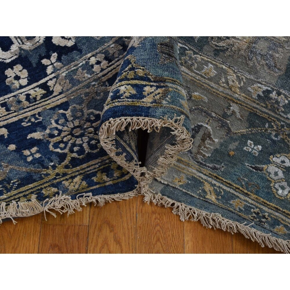 Shahbanu Rugs Textured Broken Persian Heriz All Over Design Wool & Silk Rug (6'2" x 9'1") - 6'2" x 9'1"