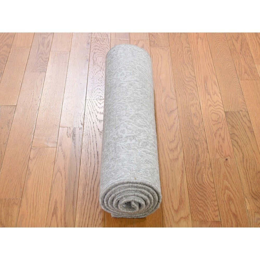 Shahbanu Rugs Tone On Tone Broken Persian Erased Design Runner Hand-Loomed Rug (2'5" x 5'10") - 2'5" x 5'10"