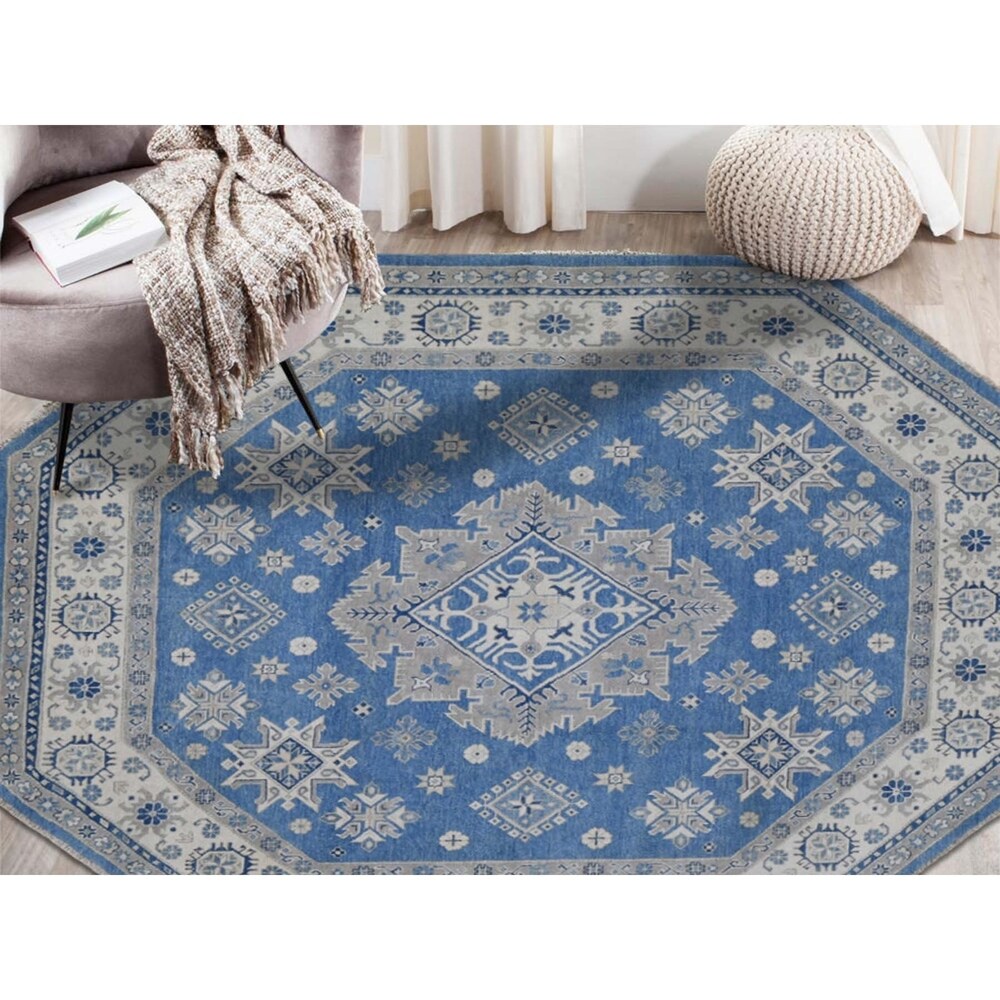 Shahbanu Rugs Vintage Look Kazak Pure Wool Octagonal Hand-Knotted Rug (7'9" x 8'0") - 7'9" x 8'0"