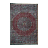 Shahbanu Rugs Vintage Look Mamluk Worn Wool Natural Colors Hand-Knotted Oriental Rug (6'0" x 8'10") - 6'0" x 8'10"