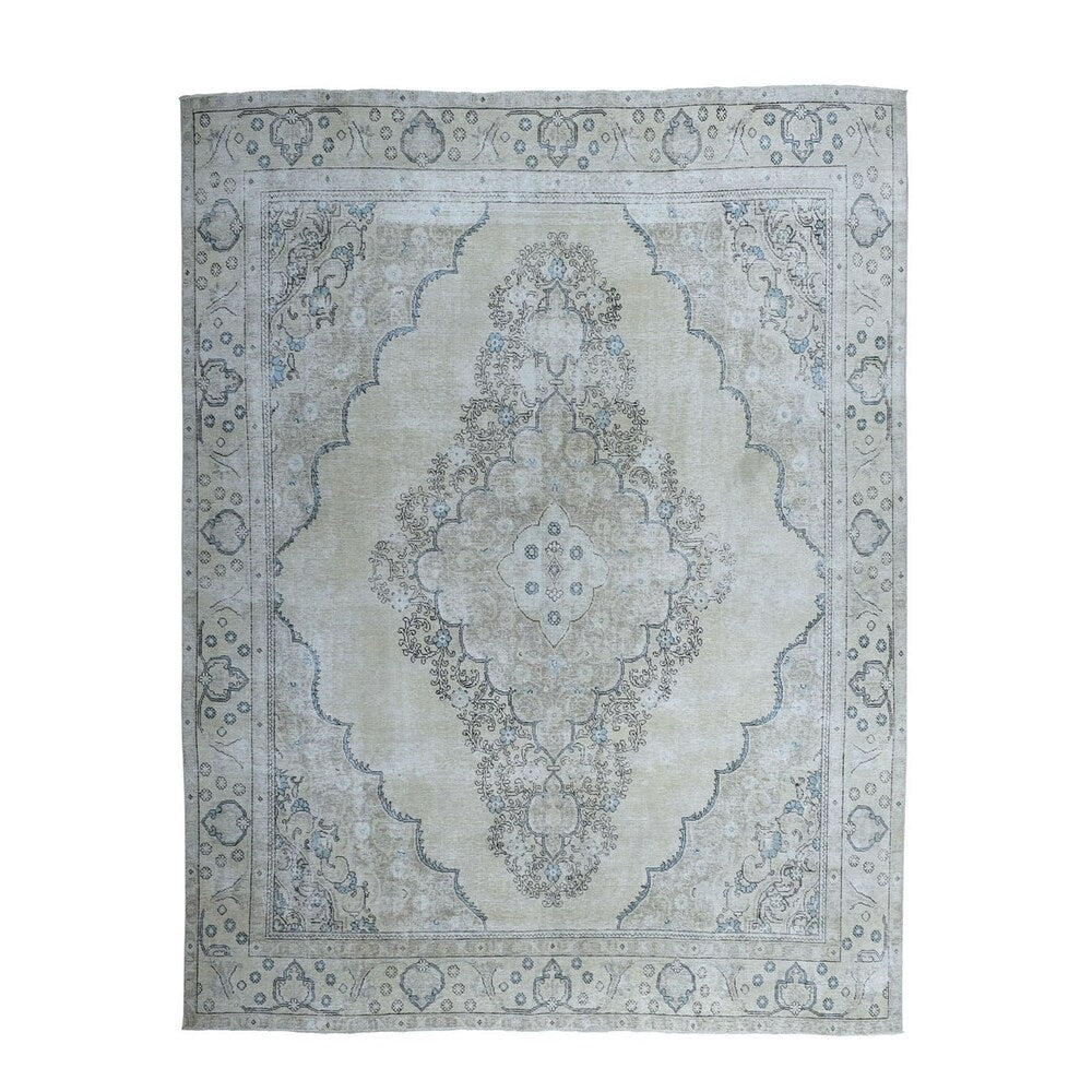 Shahbanu Rugs Vintage White Wash Tabriz Worn Wool Hand-Knotted Oriental Rug (9'5" x 10'8") - 9'5" x 10'8"
