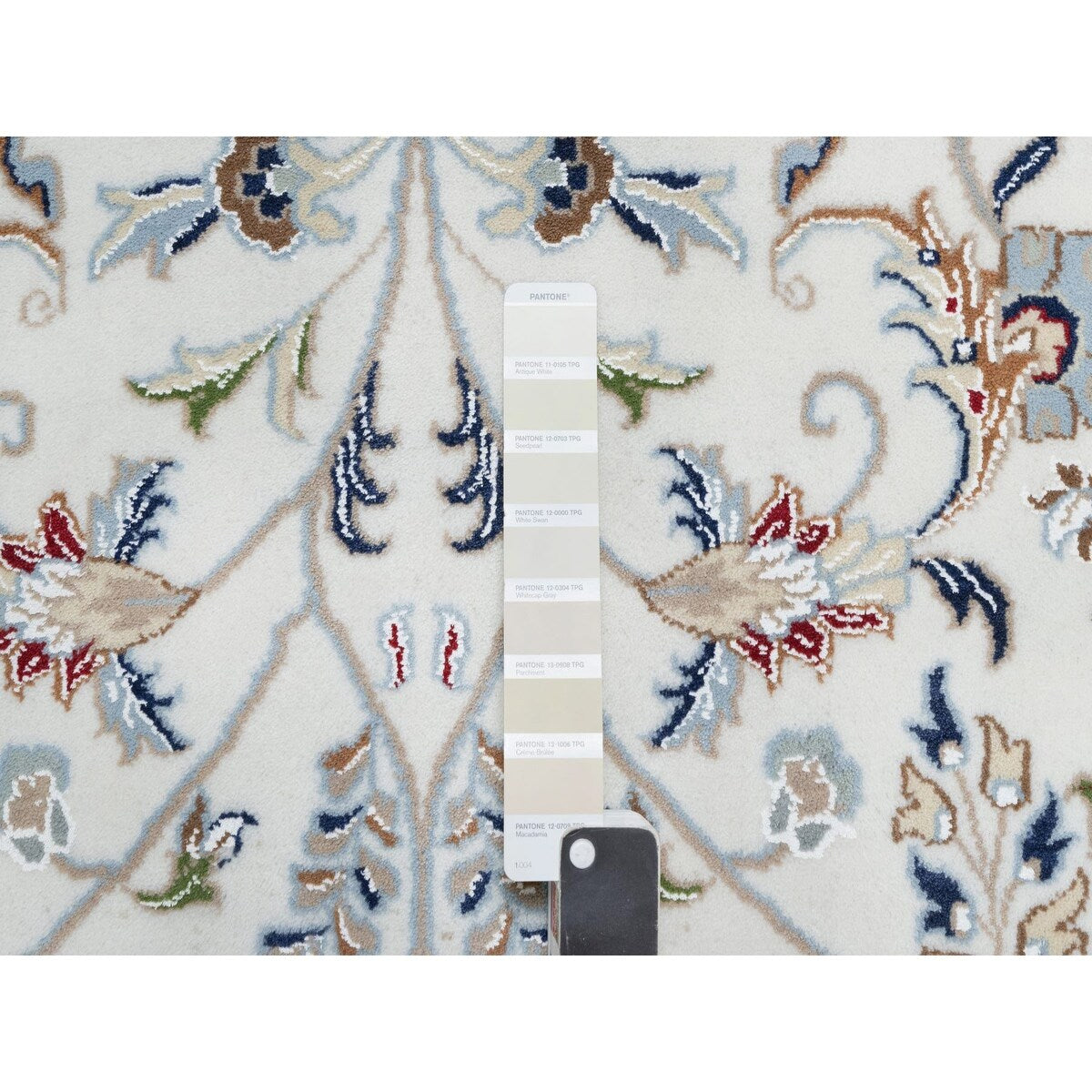 Shahbanu Rugs Vivid White, Wool and Silk, Nain All Over Floral Design, Hand Knotted, 250 KPSI, Oriental Rug (10'x14'2")