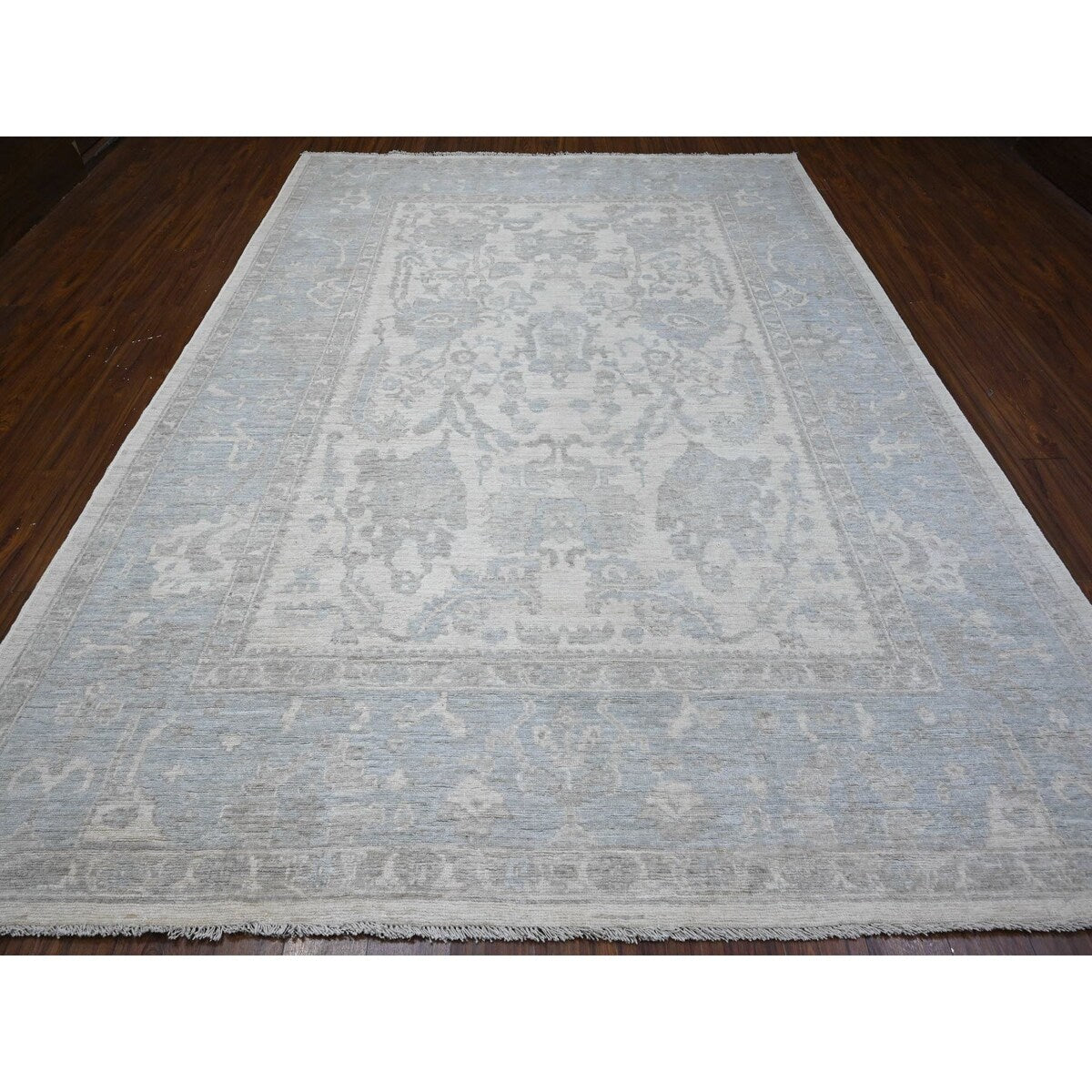 Shahbanu Rugs Whisper White Hand Knotted Wool Weft Village Floral Medallions Faded Afghan Oushak Rug (8'10"x11'10")