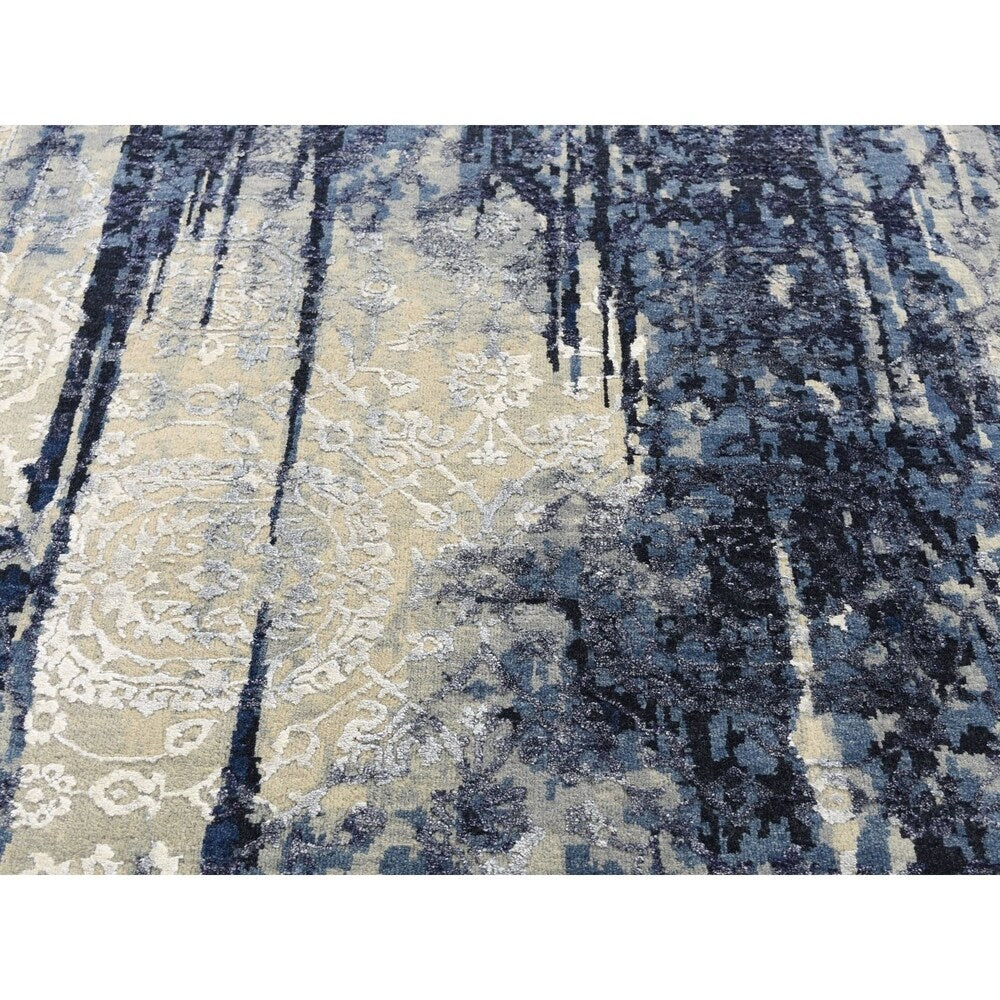 Shahbanu Rugs Wool And Silk Shibori Design Tone On Tone Hand Knotted Oriental Rug (6'0" x 8'10") - 6'0" x 8'10"