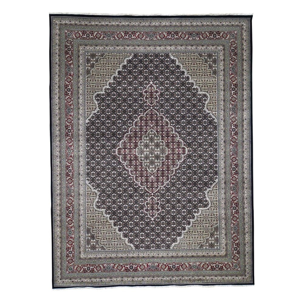 Shahbanu Rugs Wool and Silk Tabriz Mahi Hand-Knotted Oriental Rug (9'0" x 12'0") - 9'0" x 12'0"