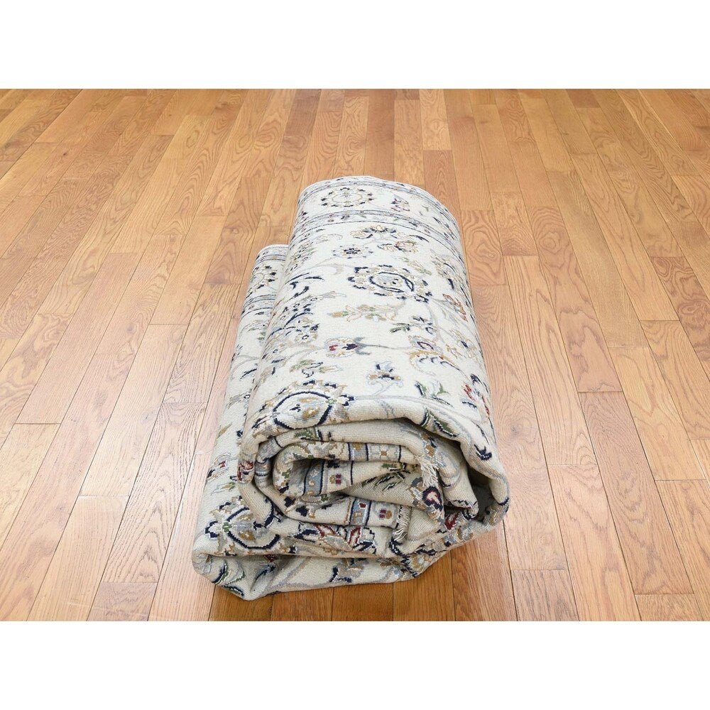 Shahbanu Rugs Wool and Silk 300 Kpsi Ivory Nain Hand-Knotted Oriental Rug - 6'0" x 9'4"