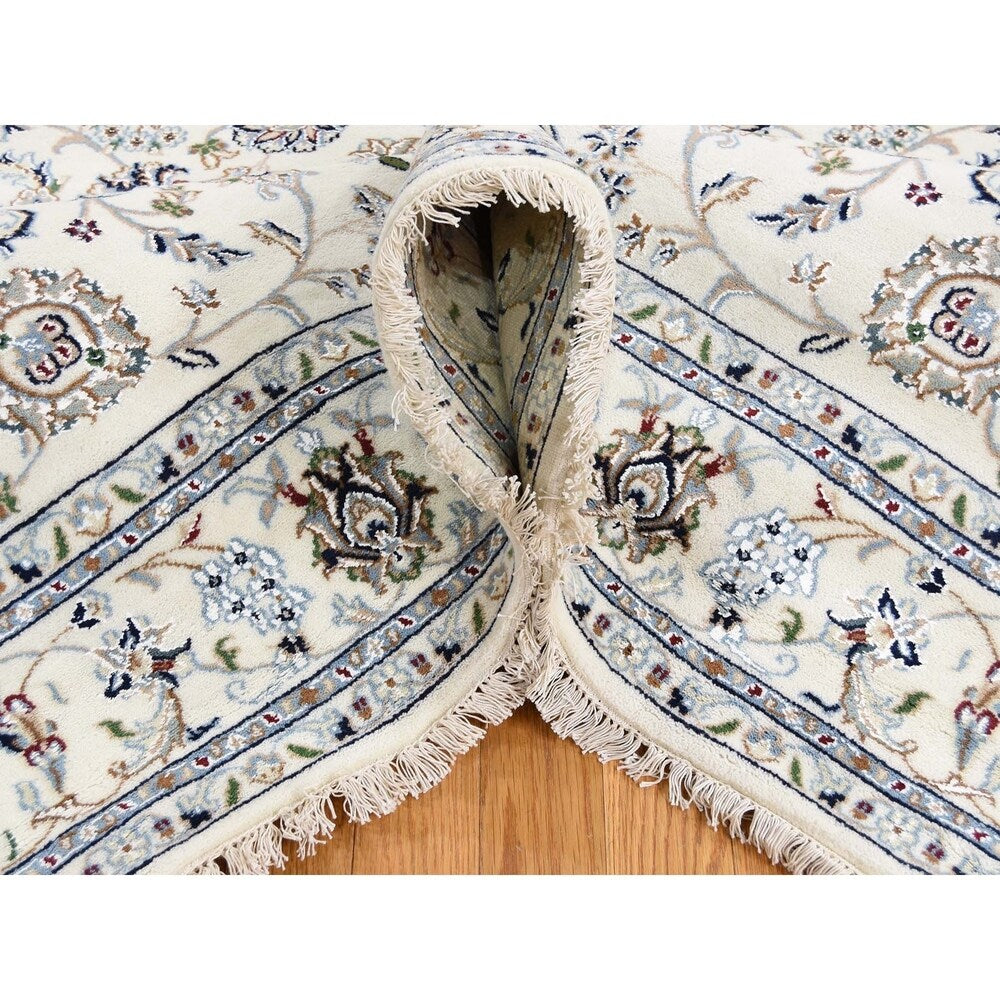 Shahbanu Rugs Wool and Silk 300 Kpsi Ivory Nain Hand-Knotted Oriental Rug - 6'0" x 9'4"