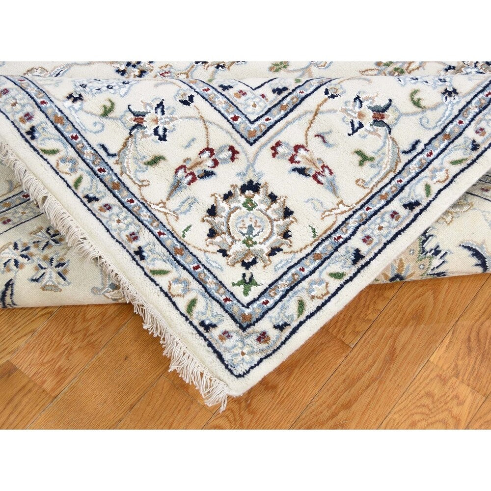 Shahbanu Rugs Wool and Silk 300 Kpsi Ivory Nain Hand-Knotted Oriental Rug - 6'0" x 9'4"