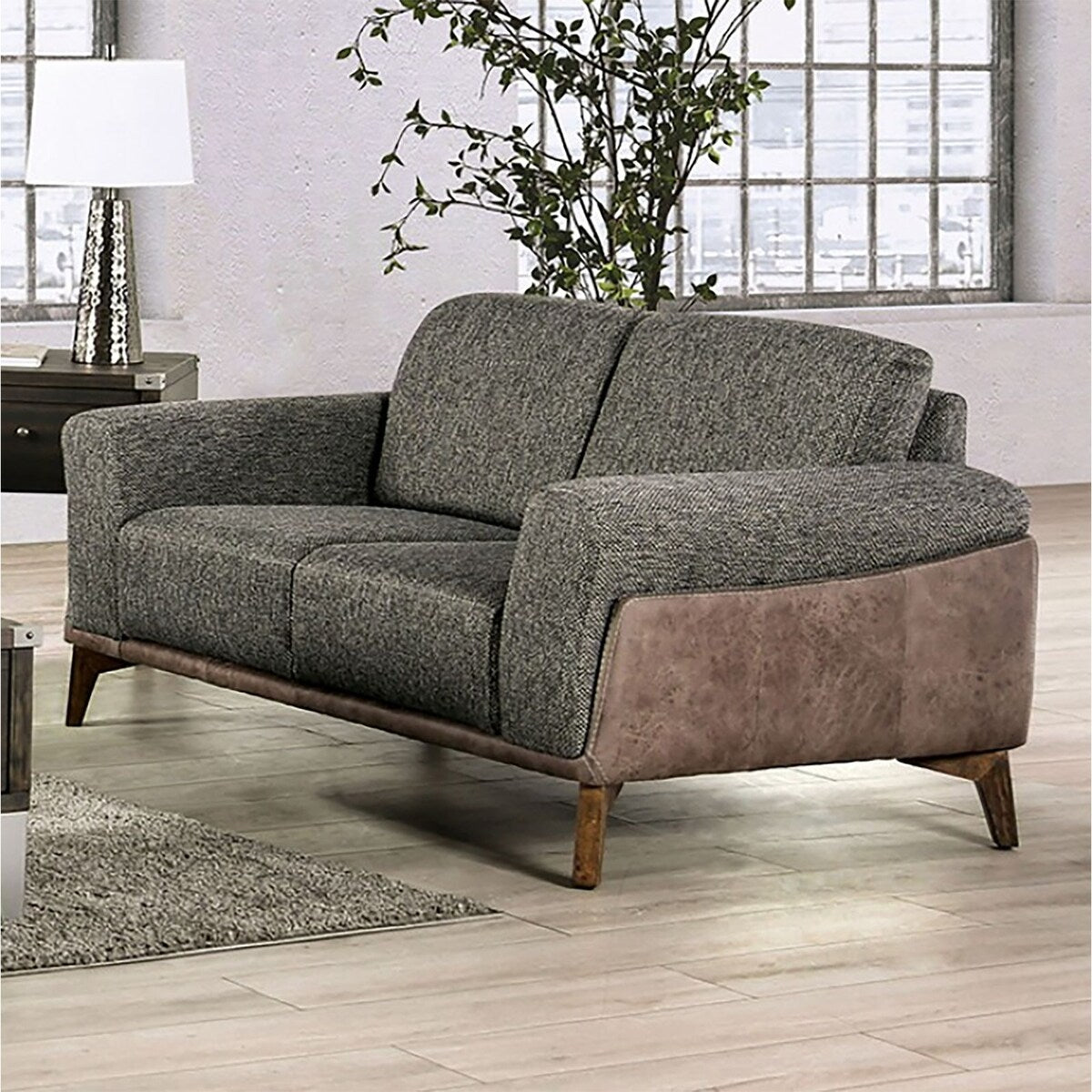 Shiuey Loveseat