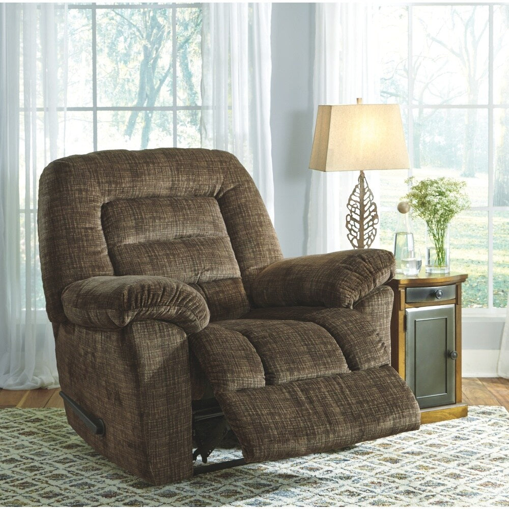 Hengen Contemporary Zero Wall Recliner Brown