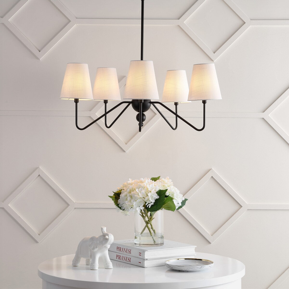 Signe 32" 5-Light Classic Minimalist Iron Inverted Gourd LED Chandelier, Black by JONATHAN Y
