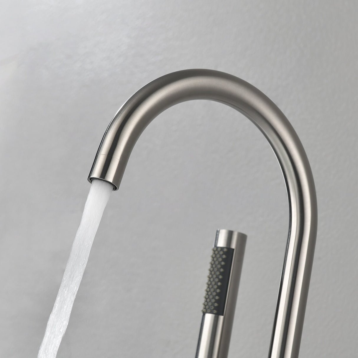 Single Handle Floor Mounted Gooseneck Freestanding Tub Filler