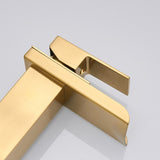 Single Handle Gold Bathroom Sink Faucet with Drain Assembly