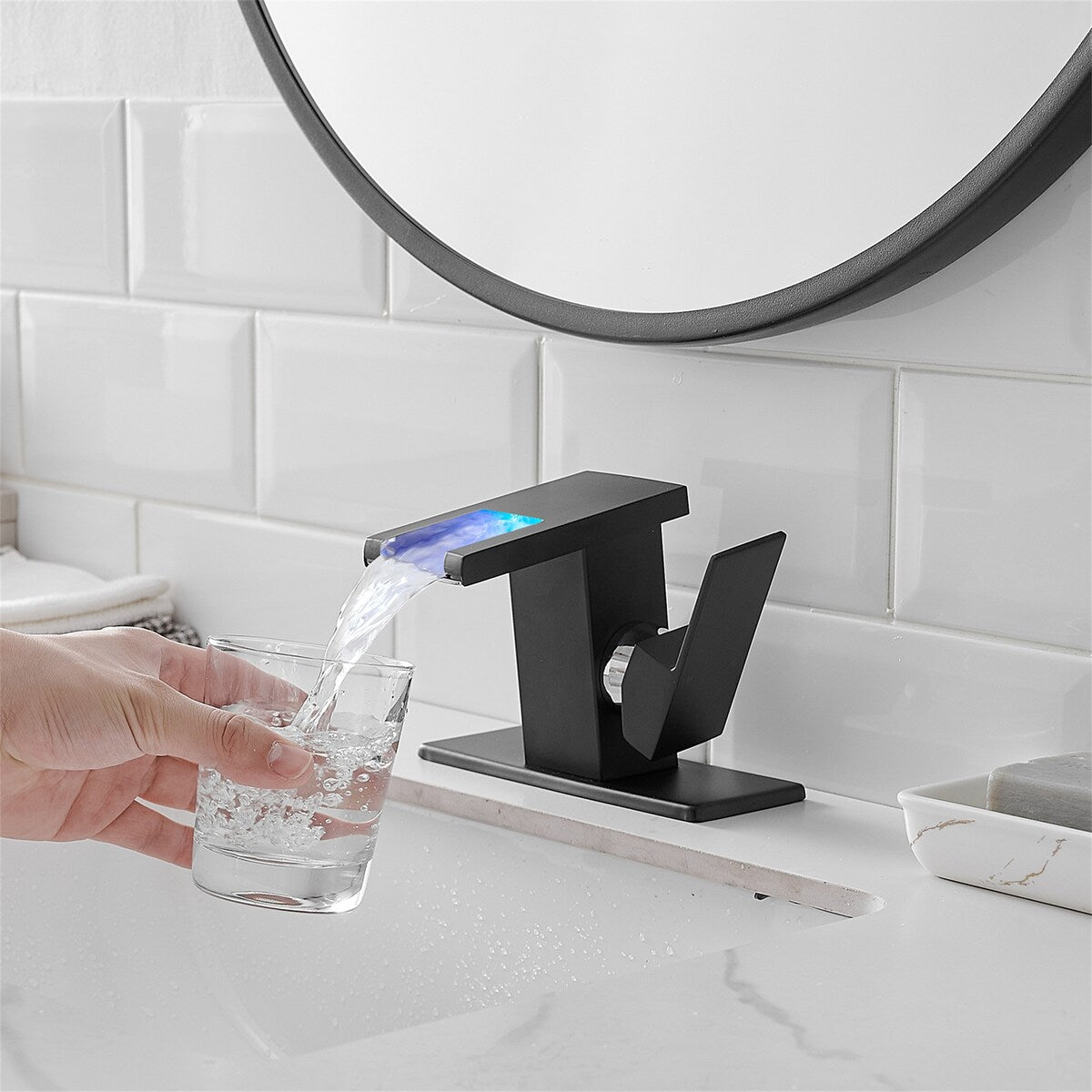 Single Handle LED Bathroom Faucet Modern 1 Holes Bathroom Sink Basin Vanity Faucets with LED Light Matte Black