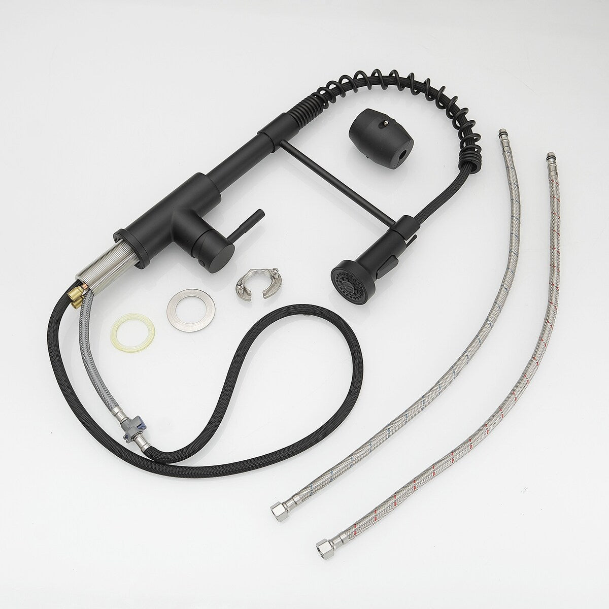 Single-Handle Pull Down Sprayer Kitchen Faucet in Black