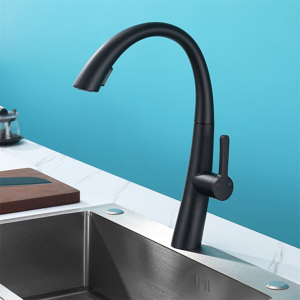 Single Handle Pull Down Sprayer Kitchen Sink Faucet Stainless Steel Modern Commercial Kitchen Basin Faucets Matte Black