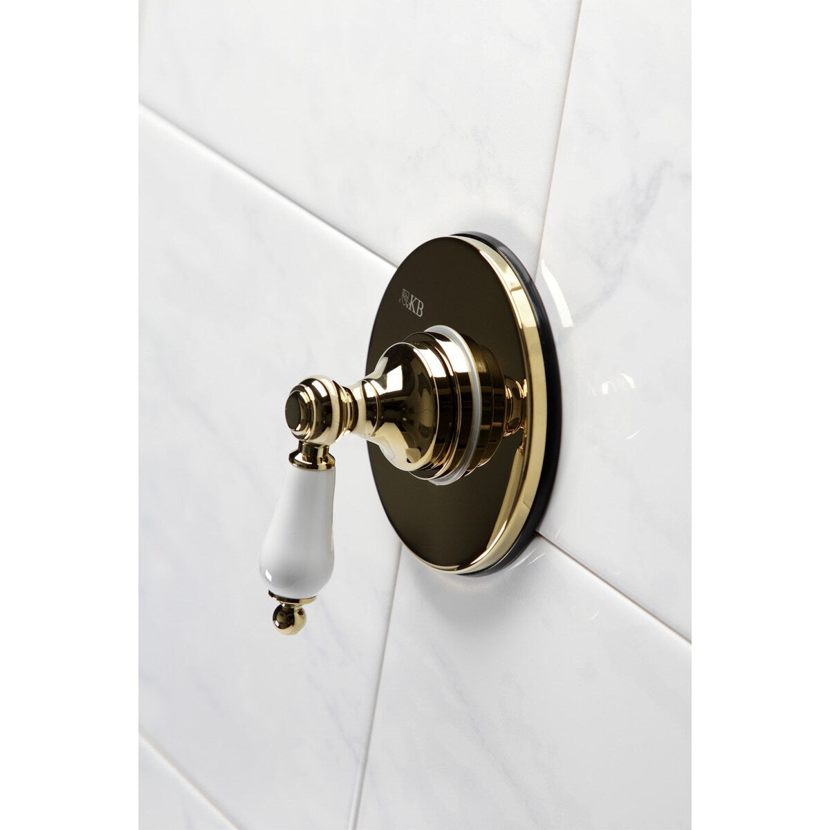 Single-Handle Three-Way Diverter Valve with Trim Kit