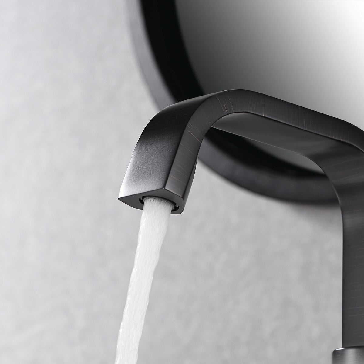 Luxier BSH14-S Single Handle Single Hole Bathroom Faucet with Drain