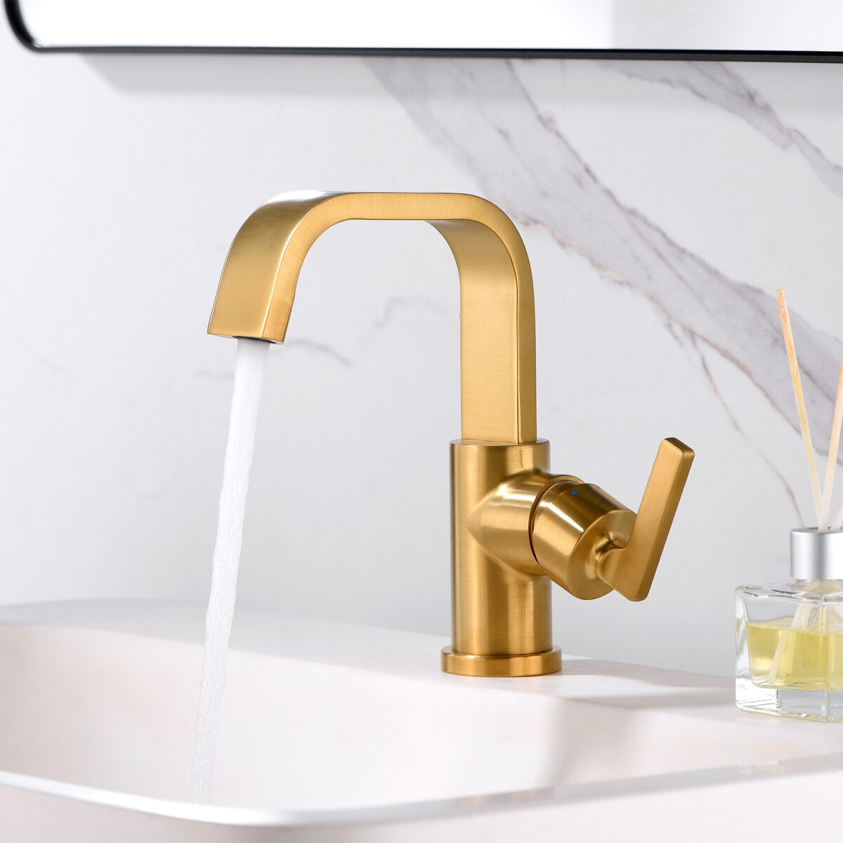 Luxier BSH14-S Single Handle Single Hole Bathroom Faucet with Drain