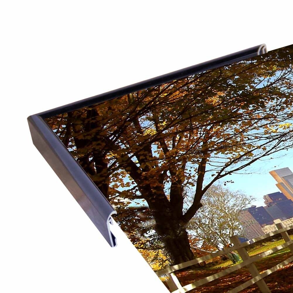 Skyline 2-THOLIN135086 Print 7"x9" by Thomas Linker