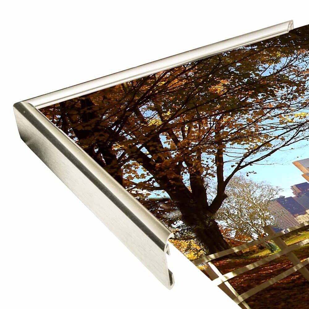 Skyline 2-THOLIN135086 Print 7"x9" by Thomas Linker
