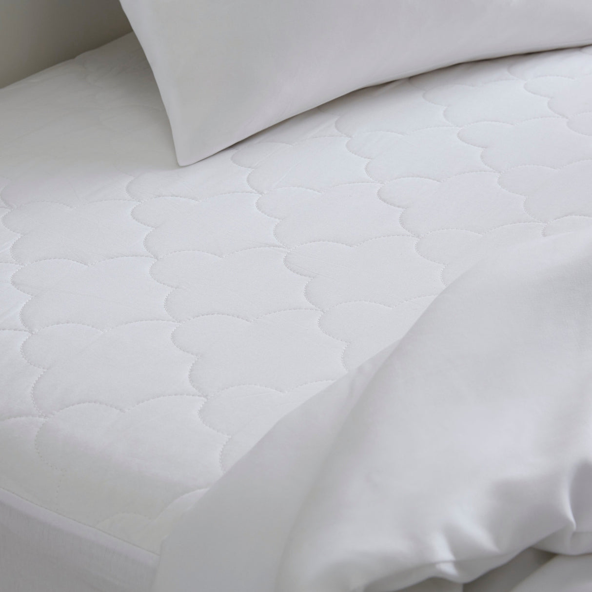 Madison Park All Natural Cotton Percale Quilted Mattress Pad