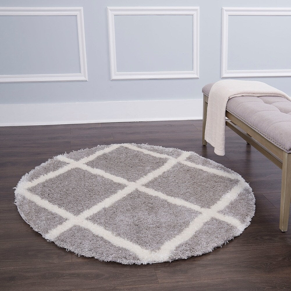 SoHome Carmela Tali Geometric Diamond Shag Area Rug