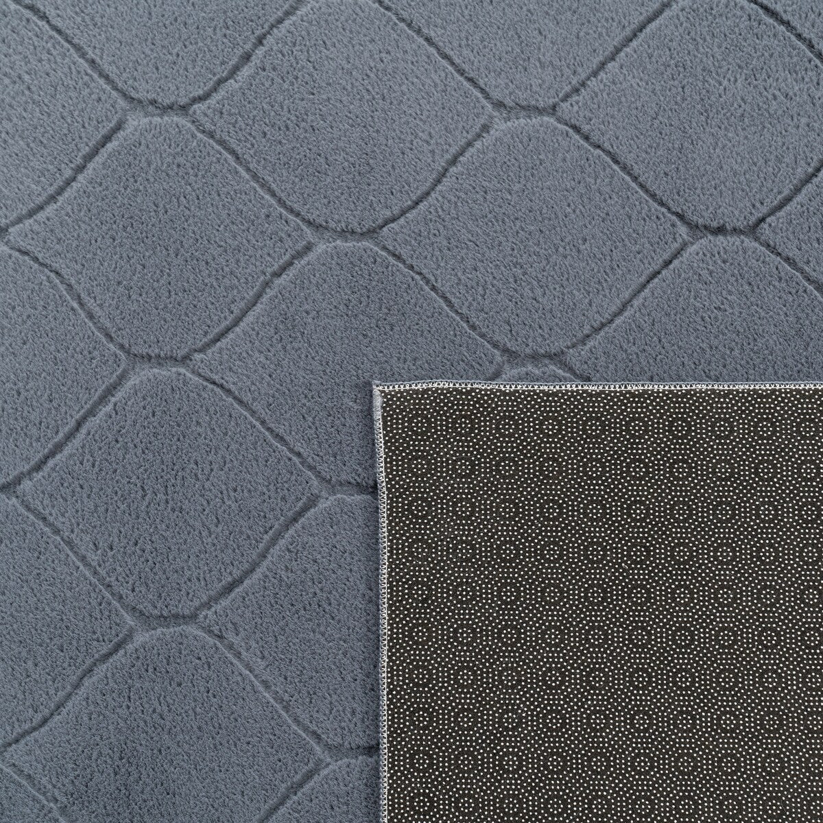 Soft Washable Area Rug with Diamond High-Low Effect