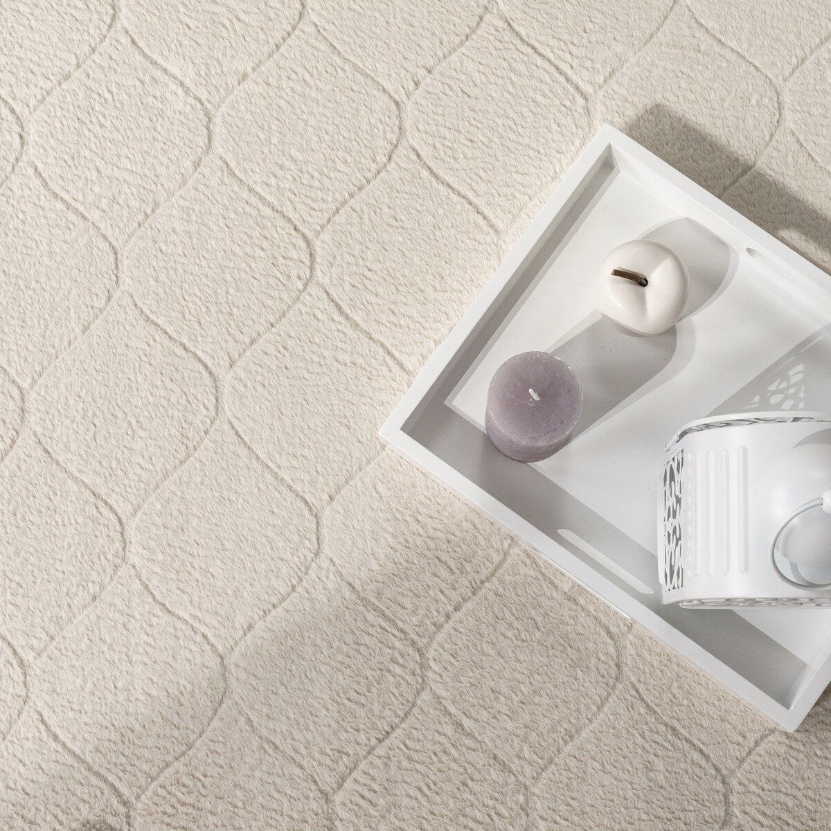 Soft Washable Area Rug with Diamond High-Low Effect
