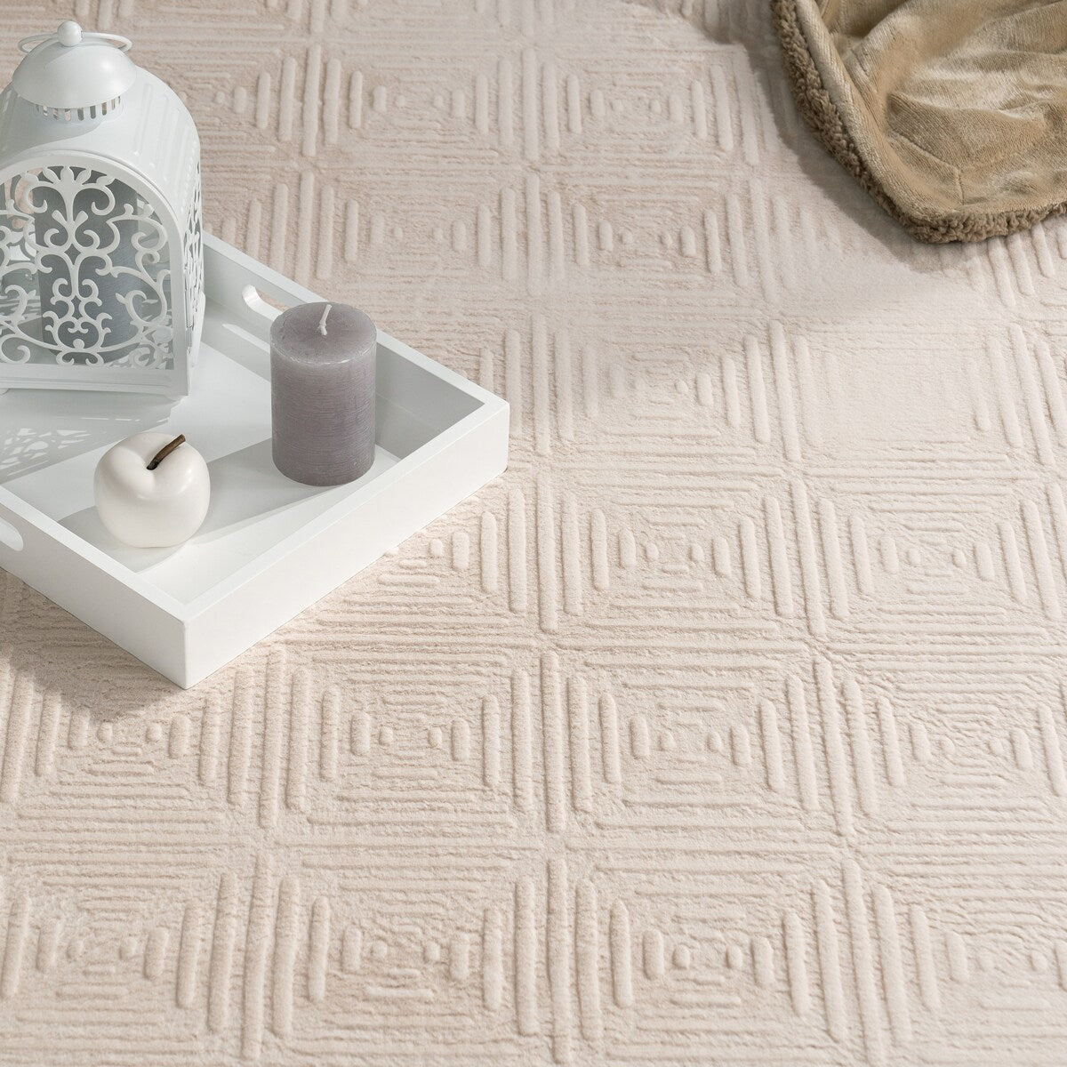 Soft Washable Area Rug with Geometric High-Low Effect