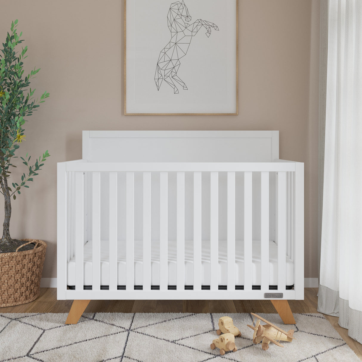 Soho 4-in-1 Flat Top Convertible Crib